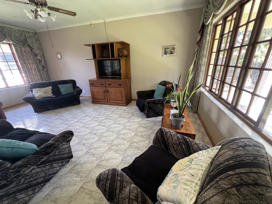 3 Bedroom Property for Sale in Cambridge West Eastern Cape